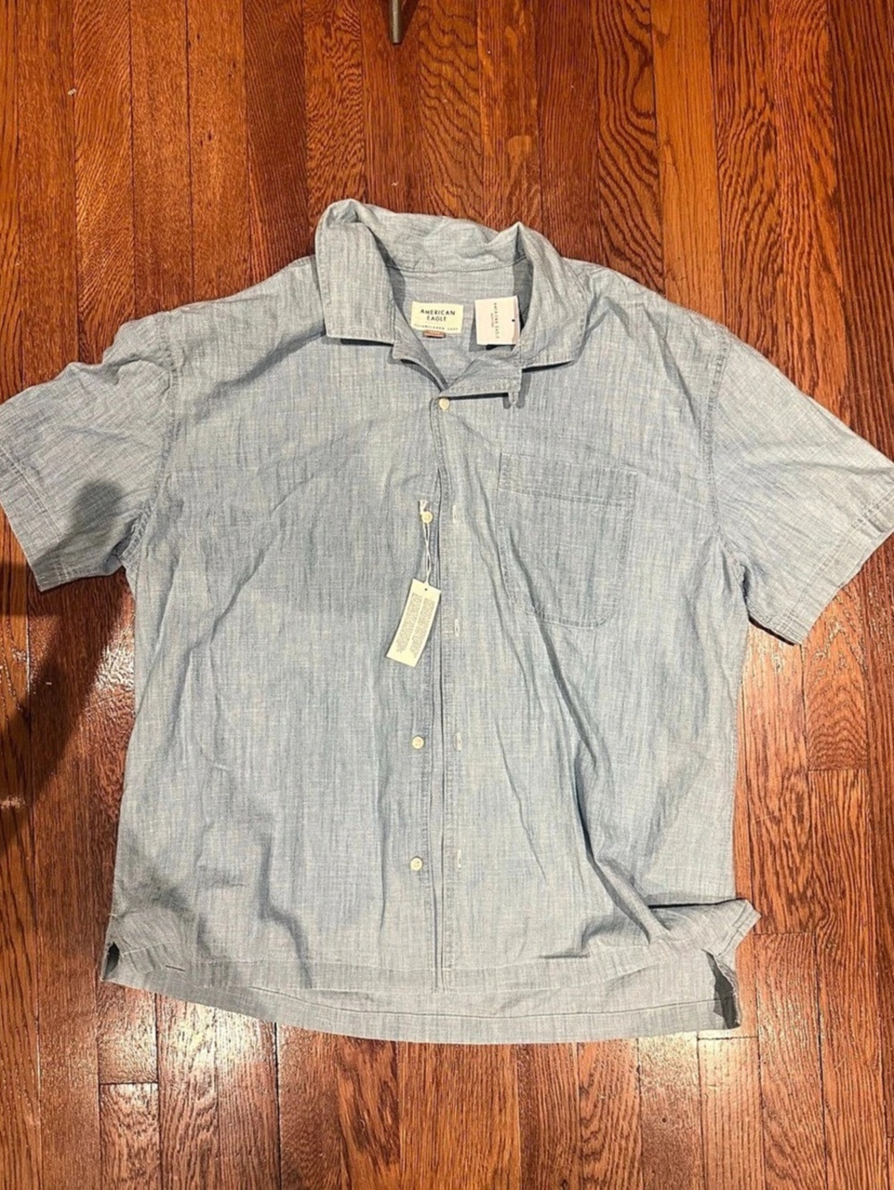 American Eagle Men's Cotton Shirt in Blue Size Large NWT